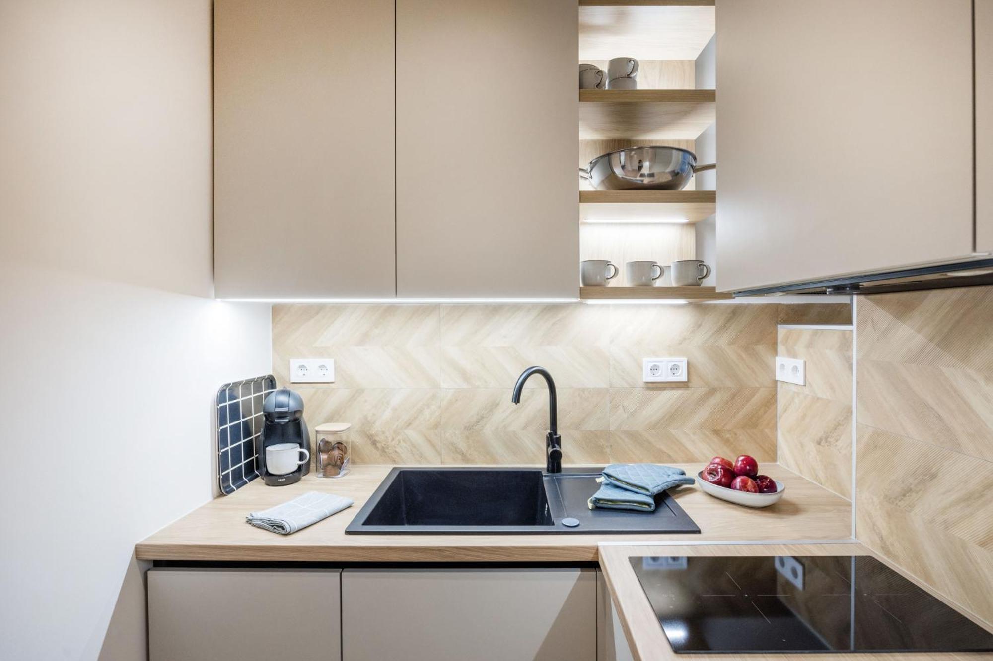 Apartamento Sleek Downtown Living Budapest Exterior foto