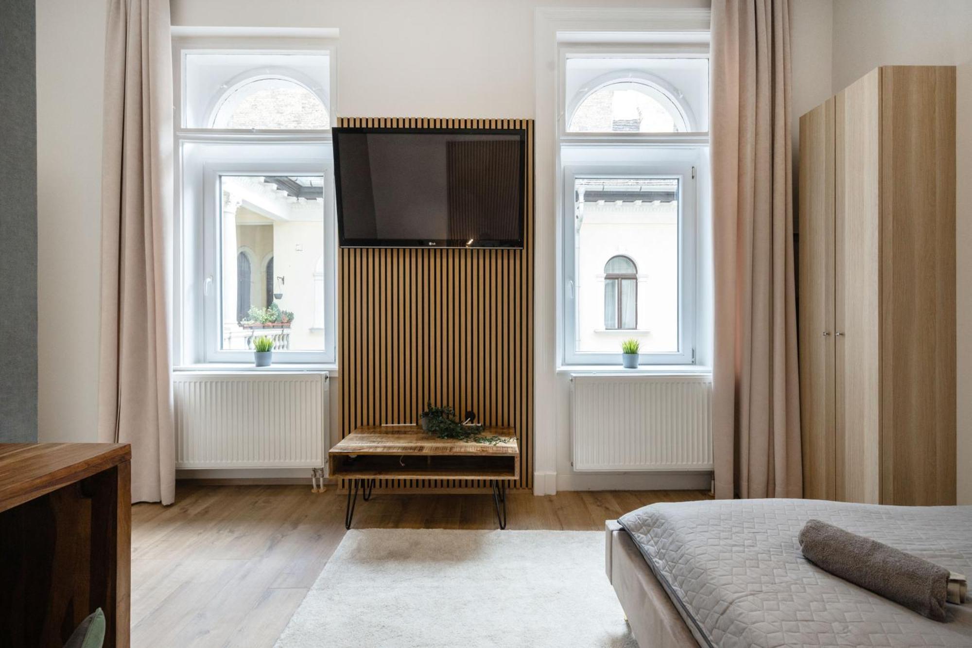 Apartamento Sleek Downtown Living Budapest Exterior foto
